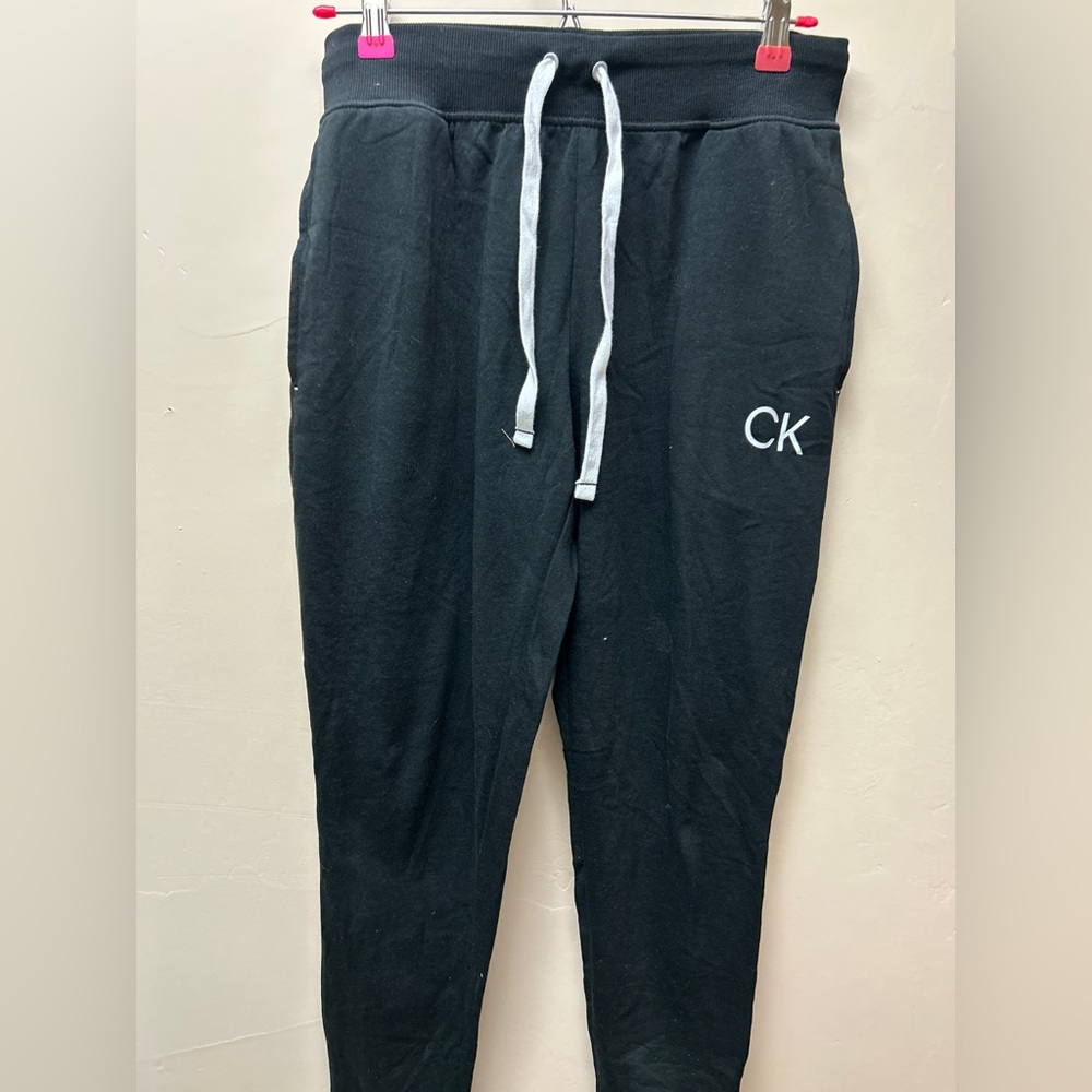 Calvin Klein Sweat pants Size S‼️